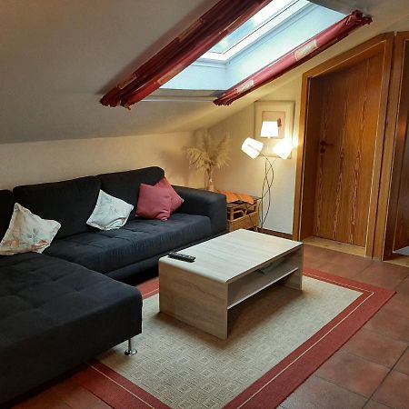 Ferienwohnung Evangeline Borsch Zell an der Mosel Exterior photo